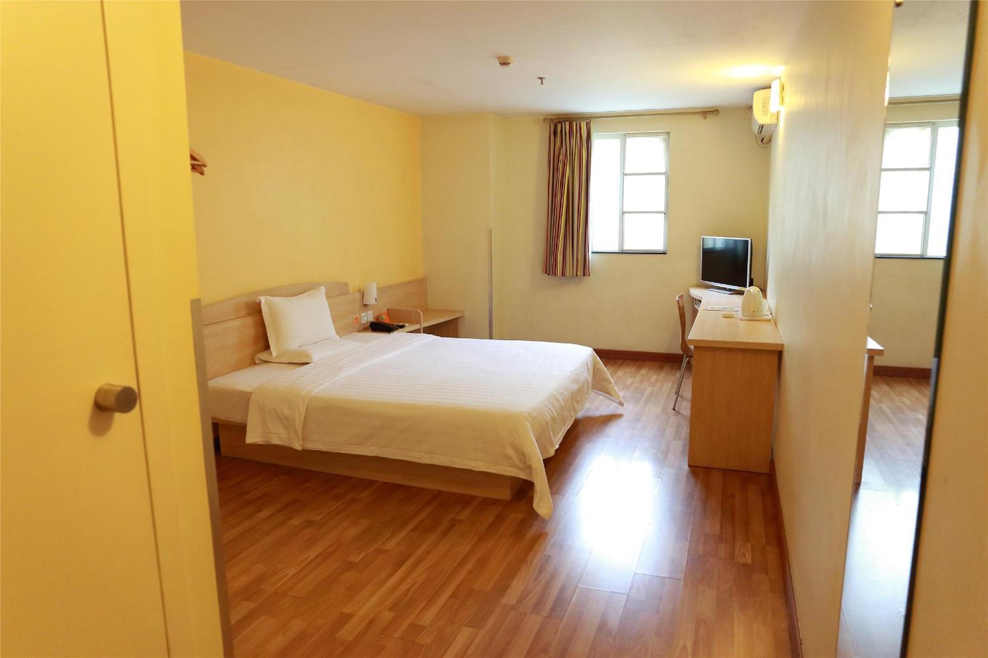 7Days Inn Beijing Shunyi Development Zone Xiandai Auto Mall Extérieur photo